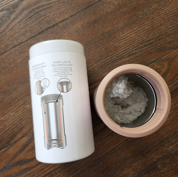 NWT Brumate Slim Can Hopsulator Duo Cooler . Glitter Rose Gold - Picture 4 of 7